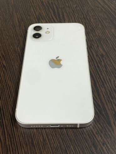 Apple iPhone: IPhone 12, Б/у, 128 ГБ, Белый, В рассрочку, 81 %