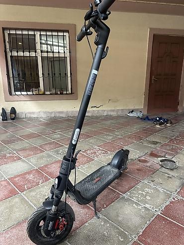 ninebot e2 pro: Ninebot F2 skuteri satılır. Hədiyyə alınıb, və şəxsi istifadə üçün — 1