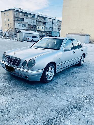 Mercedes-Benz: Mercedes-Benz E-Class: 1995 г., 2.3 л, Ручные, Бензин, Седан — 6