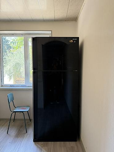 soyuducu soyutmursa: SHARP Soyuducu Satılır Sharp markalı, premium görünüşlü və böyük — 2