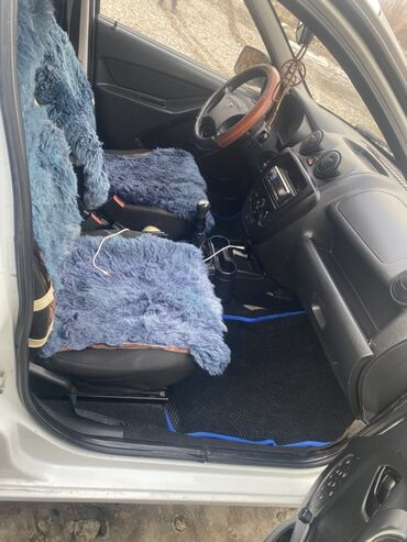 ВАЗ (ЛАДА): ВАЗ (ЛАДА) Granta: 2012 г., 1.6 л, Механика, Бензин, Седан — 7