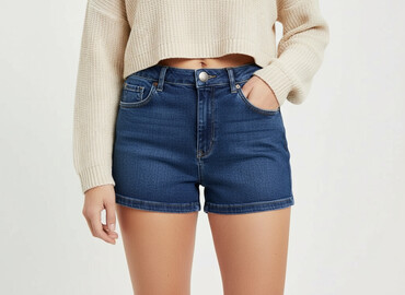 spodenki jeans krótkie: Topshop, Shorts for women, size M
