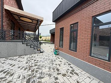 Долгосрочная аренда домов: 360 м², 4 комнаты — 5