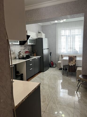 Uzunmüddətli kirayə evlər: 78 kv. m, 3 otaqlı, İşıq, Kanalizasiya, Kombi -da lalafo.az — 13 Uzunmüddətli kirayə evlər: 78 kv. m, 3 otaqlı, İşıq, Kanalizasiya, Kombi — 13