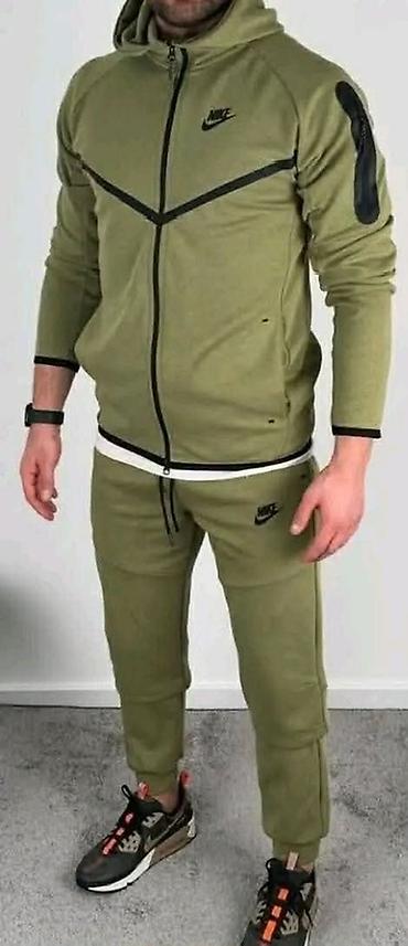 trenerke olso: Nove muške trenerke M,L,XL,XXL velilčine za samo 4999 din
PK🌛 — 4