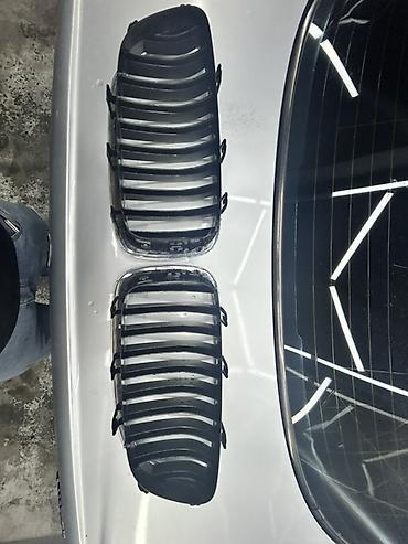 abilsovka: Məhsul: Avtomobil üçün ön radiator barmaqlığı (çərçivəli “böyrək” — 4