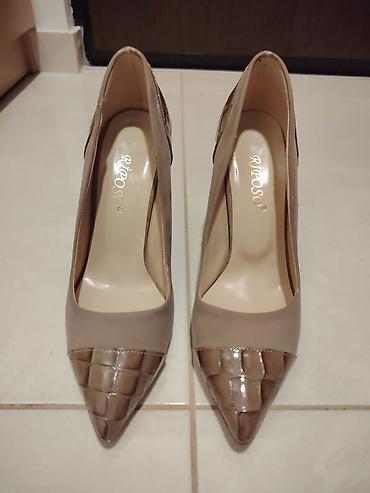 Salonke: Elegantne ženske salonke Riposo - Model: klasične špic salonke - — 5