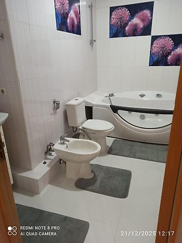 Долгосрочная аренда квартир: 3 комнаты, Собственник, Без подселения, С мебелью полностью — 12