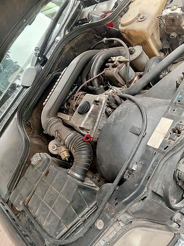 avtobuslar satisi: Mercedes-Benz C 230: 2.2 l | 1995 il Sedan — 5