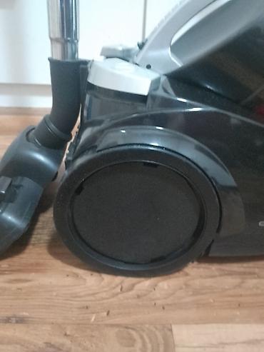 Klasični usisivači: Usisivac DIRT DEVIL je potpuno ispravan, u odlicnom stanju sa sitnim — 15