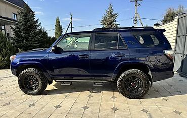 space runner: Toyota 4Runner: 2019 г., 4 л, Автомат, Бензин, Внедорожник — 4