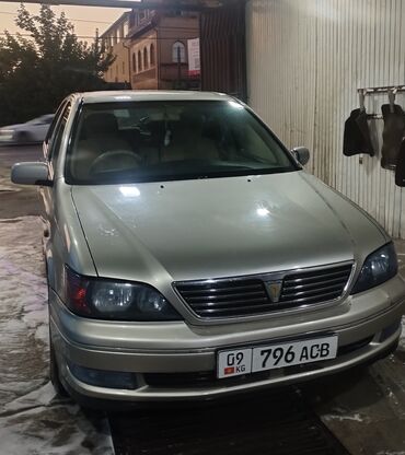 тайота крассовер: Toyota Vista: 1999 г., 2 л, Автомат, Бензин, Седан