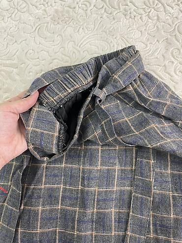 ətək modelləri: Yenidir. Istiafde olunmayib. Dizden asagi model. Beli rezinlidir. M — 2