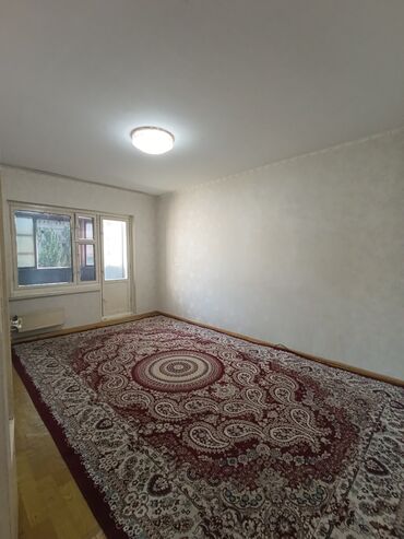 Батирлерди сатуу: 1 бөлмө, 36 кв. м, 106-серия, 8 кабат, Эски ремонт