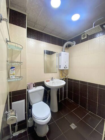 Köhnə tikili: Bakı, 8-ci kilometr, 2 otaqlı, Köhnə tikili, m. Xalqlar Dostluğu, 45 kv. m — 10