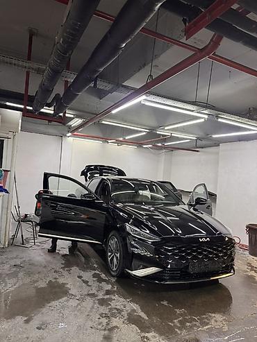 плавающий: Kia K8: 2022 г., 1.6 л, Автомат, Гибрид, Седан — 2