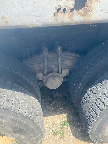 Аренда самосвала: КАМАЗ самосвал, 6x4 Описание: - Классический КАМАЗ с красной кабиной — 6