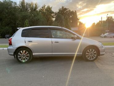 авто с последующим выкупом фит: Honda Civic: 2001 г., 1.5 л, Вариатор, Бензин, Хэтчбэк