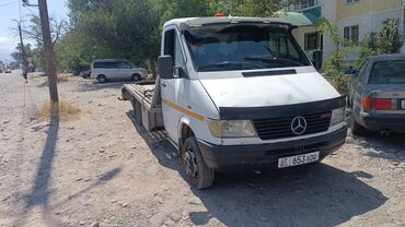 трактор беларус 82.1 цена бишкек бу: Эвакуатор, Mercedes-Benz, 2001 г., Сынык