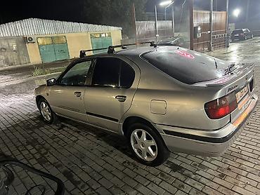 Nissan Primera: 1999 г., Седан