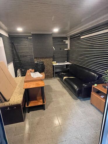 баня васток 5: Срочно сдается отдельный кабинет в аренду площадью 23 кв.м. в подвале