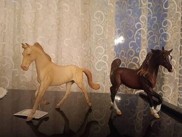 советские статуэтки: Коллекционные лошади CollectA🐴
Обе кобылы абсолютно новые