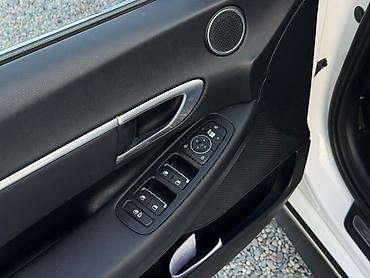 Hyundai: Hyundai Sonata: 2019 г., 2 л, Автомат, Газ, Седан — 6