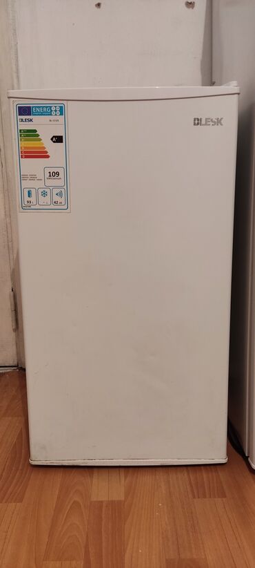 Холодильник Baseus, Б/у, Однокамерный, 1 *