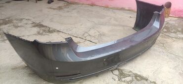 Bamperlər, buferlər: Avtomobillər üçün nəzərdə tutulmuş bu qara rəngli arxa bufer — 9