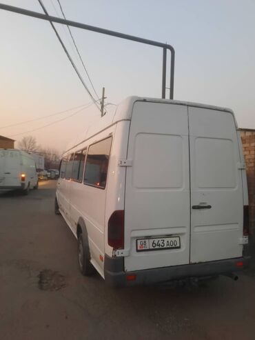 Автобусы и маршрутки: Автобус, Mercedes-Benz, 2003 г., 2.7 л, 16-21 мест — 7