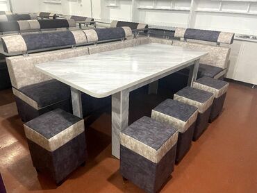 Кухонные мягкие уголки: Уголок кухонный, 2.5х1.5, 190х90, 5 пуфик, доставка есть, рассрочки — 11