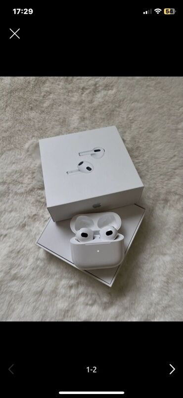 ноутбук купить дешево бу: Apple AirPods (третье поколение) с зарядным кейсом - Беспроводные