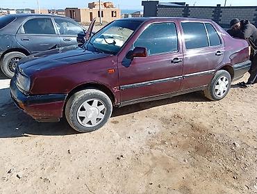 civic honda: Volkswagen Vento: 1992 г., 1.8 л, Механика, Бензин, Седан — 1
