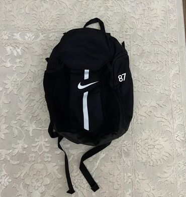 Orginal Nike Və Errea Sunka Satılır.
Ətraflı(099)367-07-87