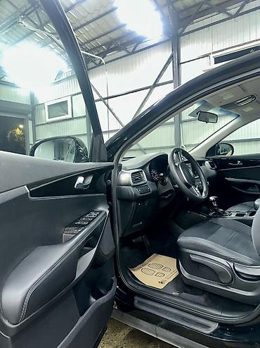 deepal so7: Kia Sorento: 2019 г., 2.4 л, Автомат, Бензин, Внедорожник — 8