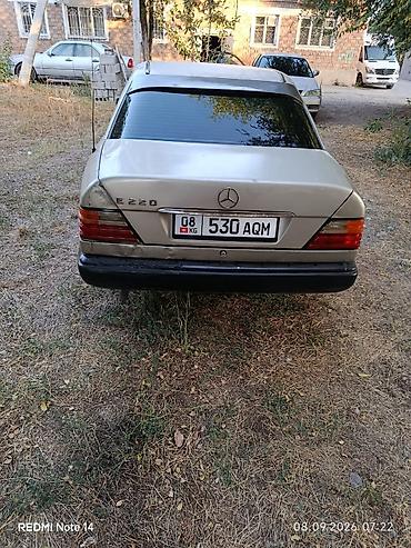124 салон: Mercedes-Benz W124: 1986 г., 2.3 л, Механика, Бензин, Седан — 10