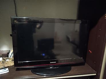ТВ и видео: Б/у Телевизор Samsung LED экран 83" — 1