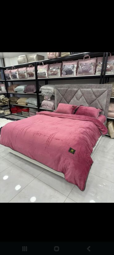 Yorğanlar, adyallar: Böyüklər üçün İki nəfərlik Qış üçün Doldurucusuz Yorğan — 12