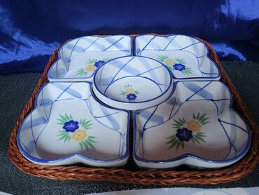 Kuhinjski setovi: Tanjir porcelanski vintaz,petodelni za serviranje,posluzenje. Tanjir na lalafo.rs — 4 Kuhinjski setovi: Tanjir porcelanski vintaz,petodelni za serviranje,posluzenje. Tanjir — 4