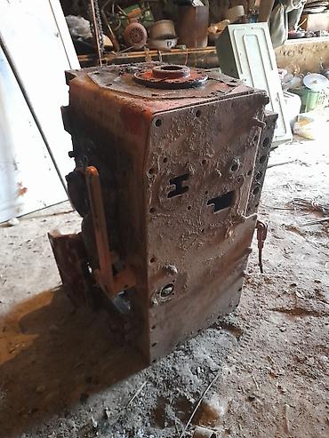 golf car satilir: T25 traktorunundu. Karbkanın, mostların içərisi yoxdu. Mator vurub — 6
