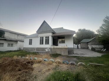 аренда дома на длительный срок без посредников: 105 м², 4 комнаты, Забор, огорожен