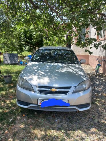 подшивочная машина: Daewoo Lacetti: 2004 г., 1.4 л, Механика, Газ, Хэтчбэк