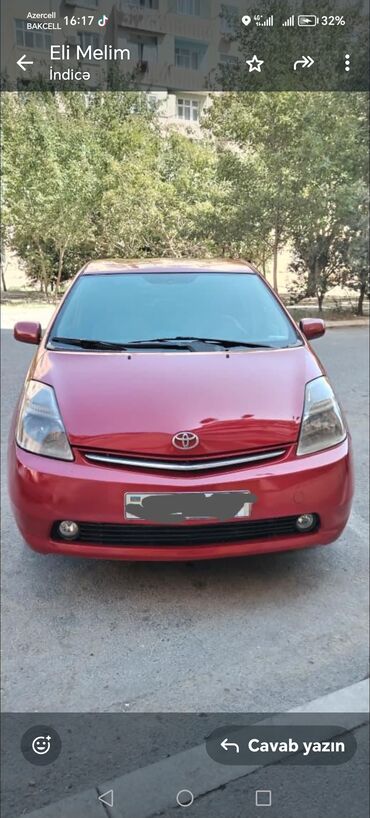 Honda: Toyota Prius (2-ci nəsil) hibrid hetçbek - Kuzov: 5 qapılı hetçbek