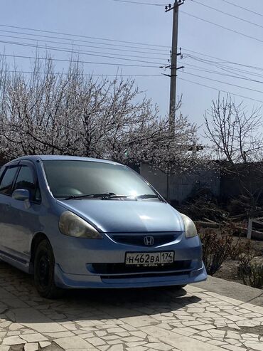 Honda: Honda Fit: 2002 г., 1.3 л, Вариатор, Бензиновая, Хэтчбэк — 2