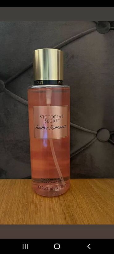 coco parfemi: Body mist
1800 din
mn