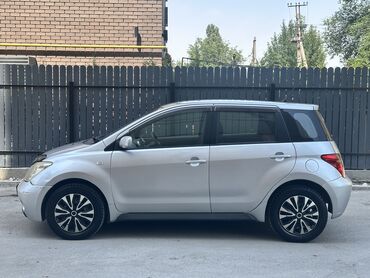 купить запчасти опель омега б: Toyota ist: 2003 г., 1.3 л, Автоматтык, Бензин, Хетчбек