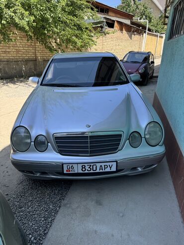 Mercedes-Benz: Mercedes-Benz E-Class: 2000 г., 3.2 л, Автомат, Газ, Седан