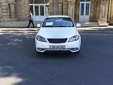 volkswagen passat 2005: Proton : 1.5 l | 2014 il 280000 km Sedan — 1
