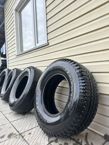 Шины: Шины 265 / 75 / R 16, Всесезонная, Б/у, Комплект, Внедорожные (АТ/МТ) — 4