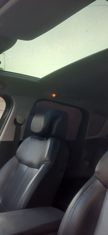 Peugeot: Peugeot 3008: 1.6 l | 2012 il 123834 km Krossover — 7